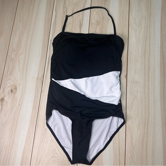 Holipick Other - NWT Holipick Strapless Bandeau Black And White‎ Size XL Ruching Swimsuit Ruching